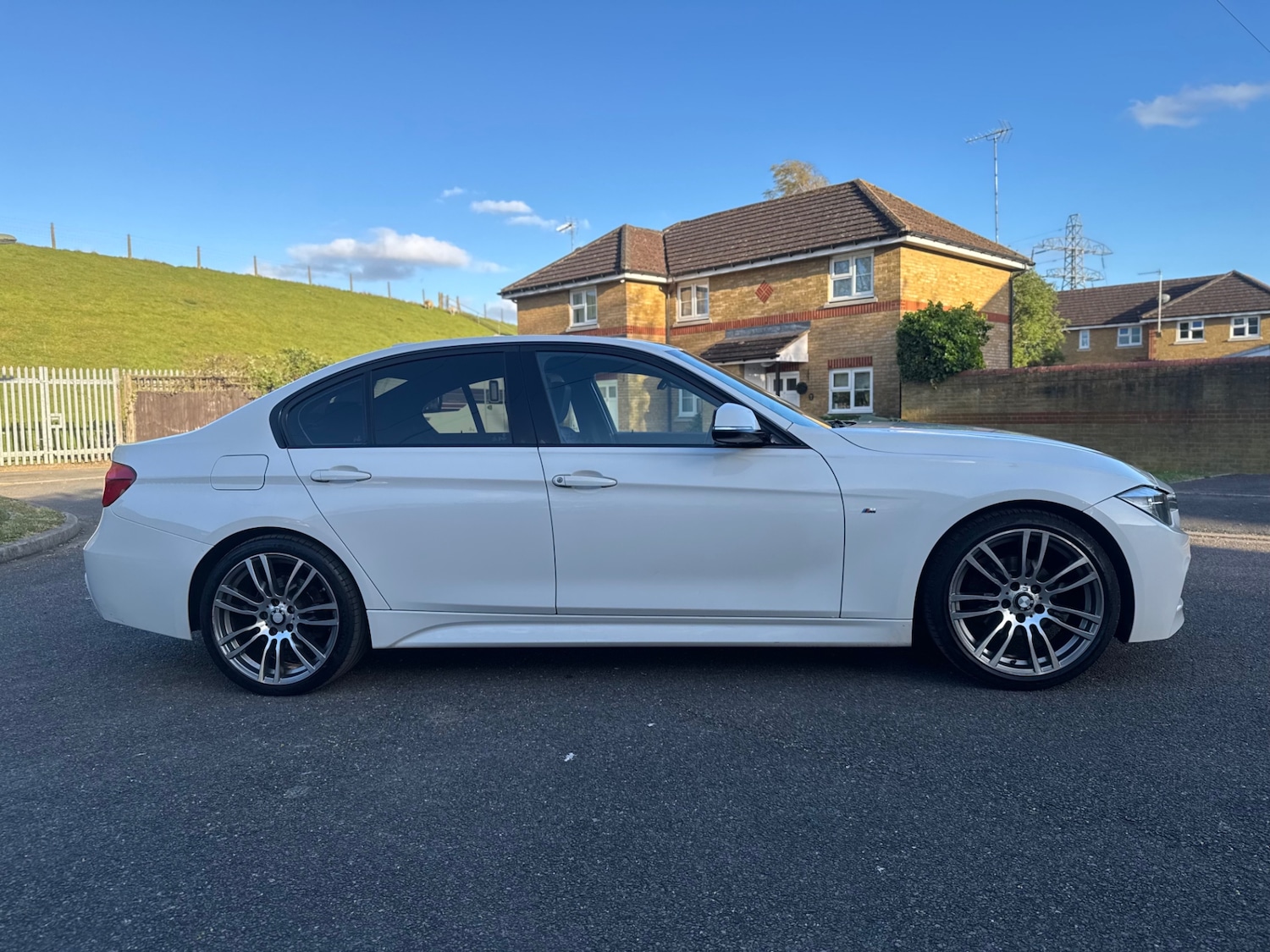 Used BMW 3 Series 2015 for sale - 78217960: Photo 3