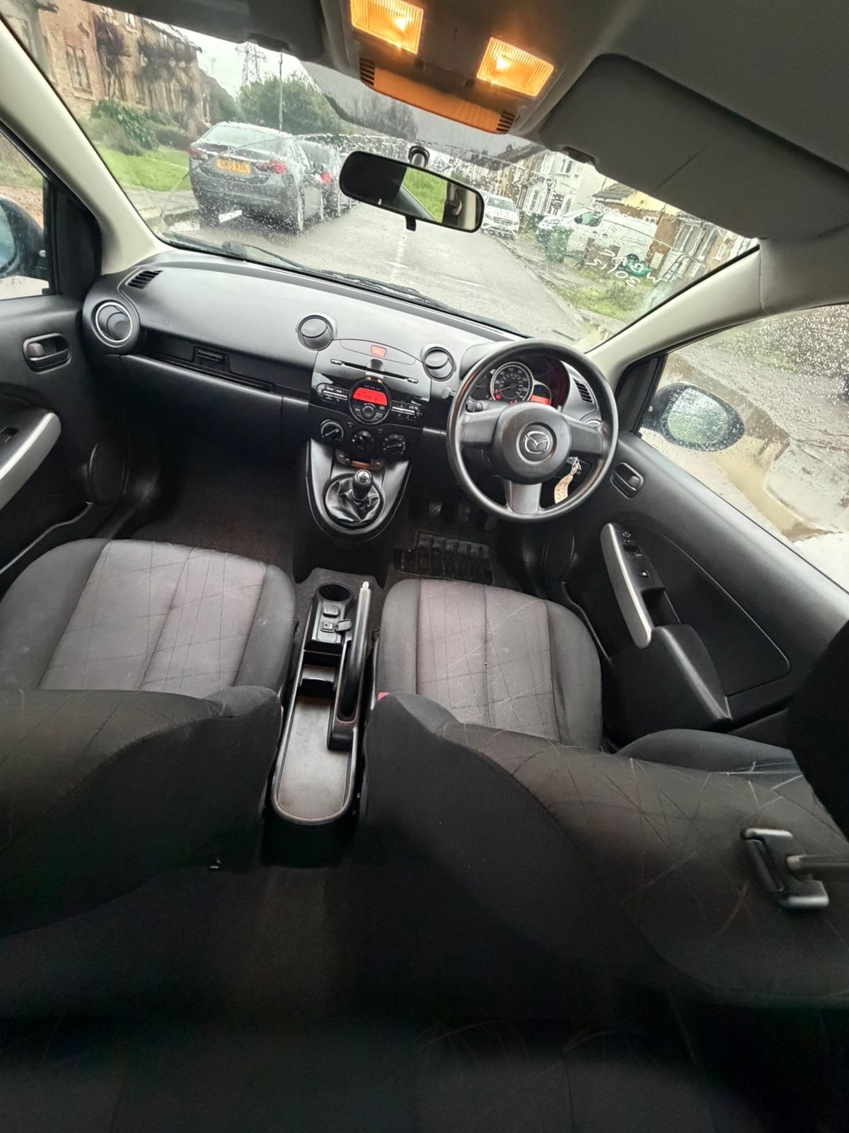 Used Mazda Mazda2 2013 for sale - 77247709: Photo 15