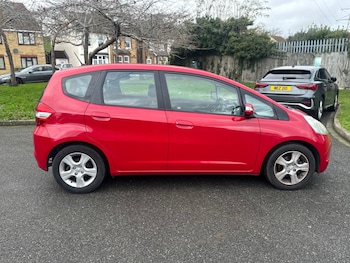 Used Honda Jazz 2009 for sale - 76749856: Photo