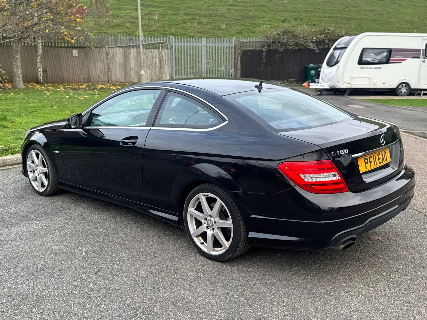 Used Mercedes-Benz C Class 2011 for sale - 76663621: Photo 28