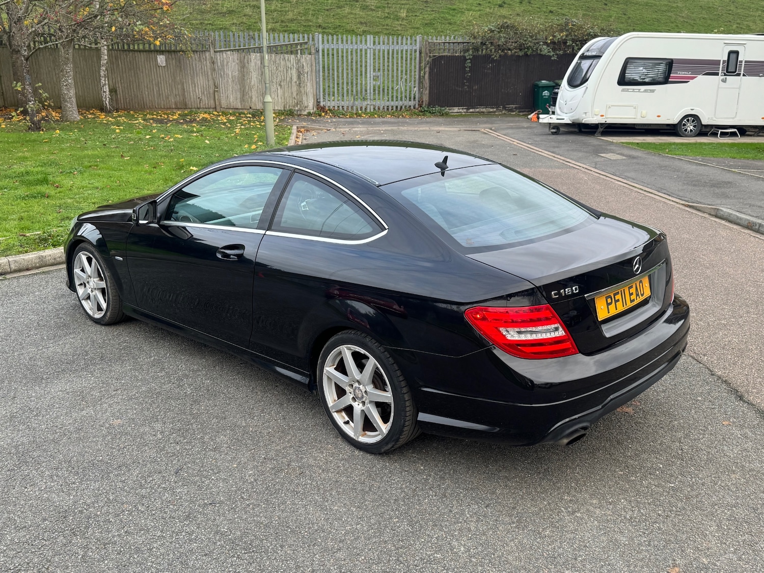 Used Mercedes-Benz C Class 2011 for sale - 76663621: Photo 29