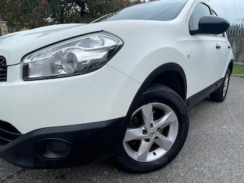 Used Nissan Qashqai 2013 for sale - 76263049: Photo