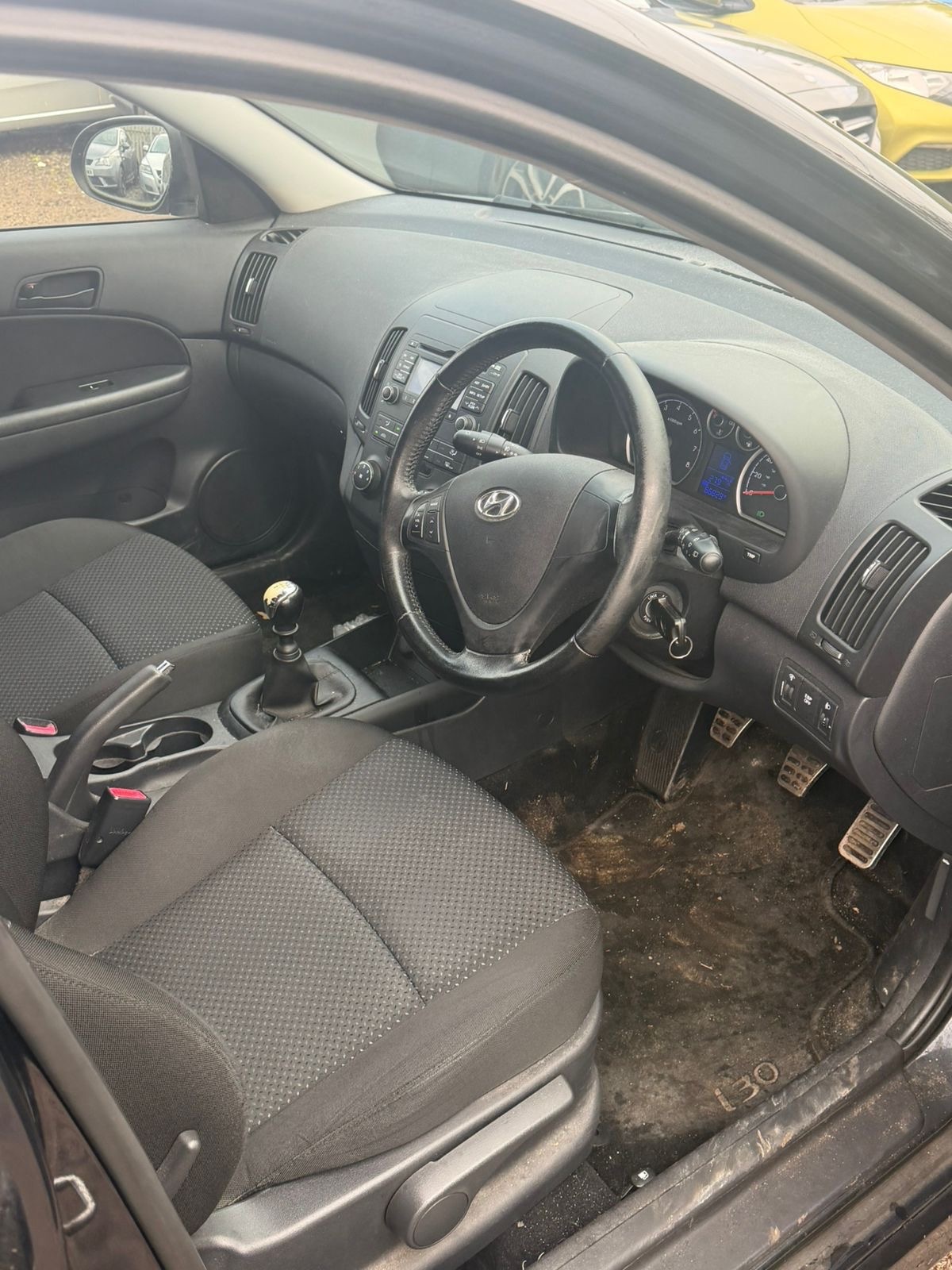 Used Hyundai i30 2010 for sale - 77247607: Photo 31