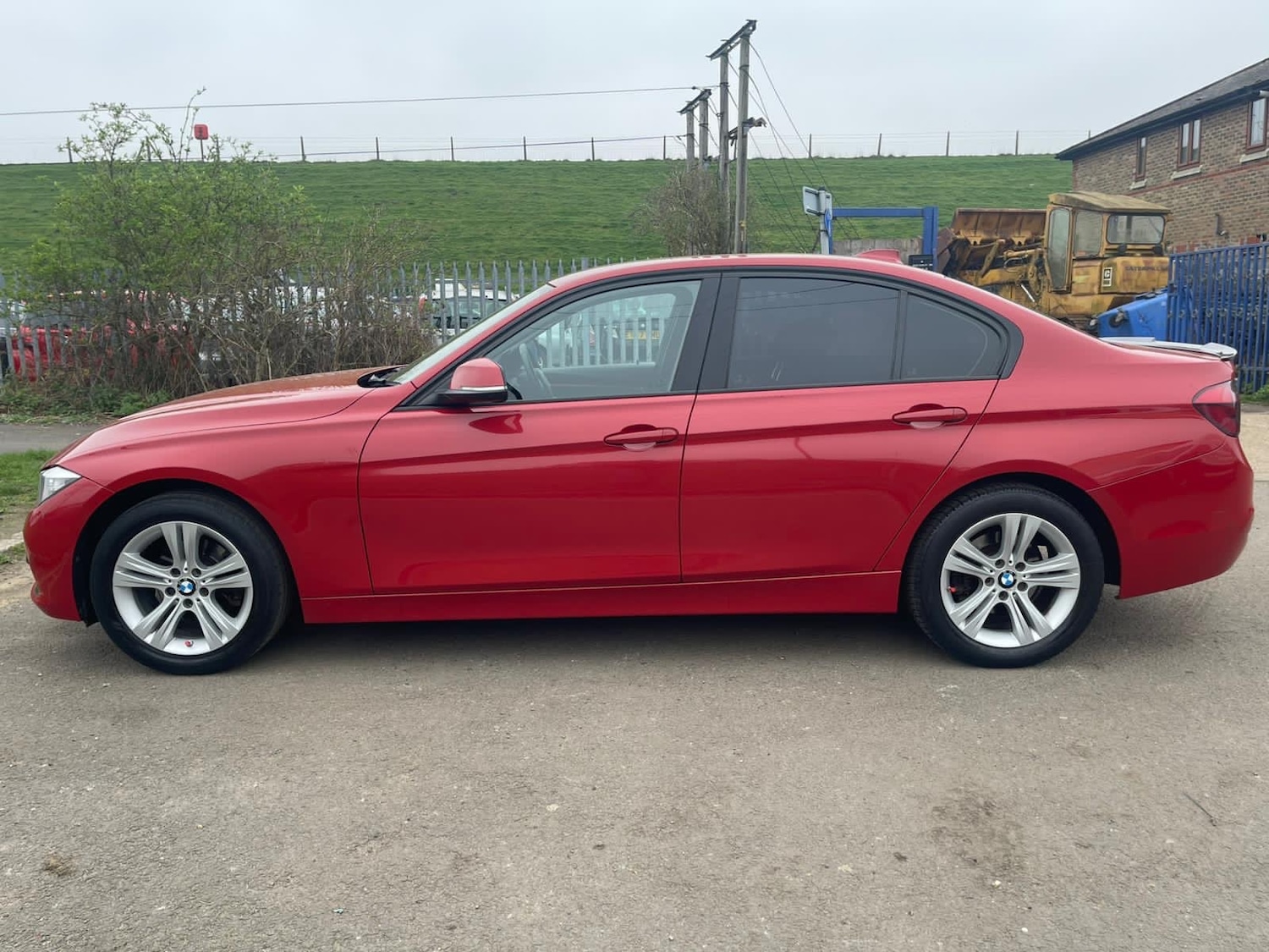 Used BMW 3 Series 2016 for sale - 77845391: Photo 12