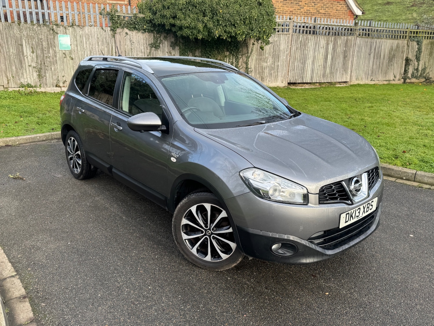 Used Nissan Qashqai+2 2013 for sale - 76830973: Photo 2