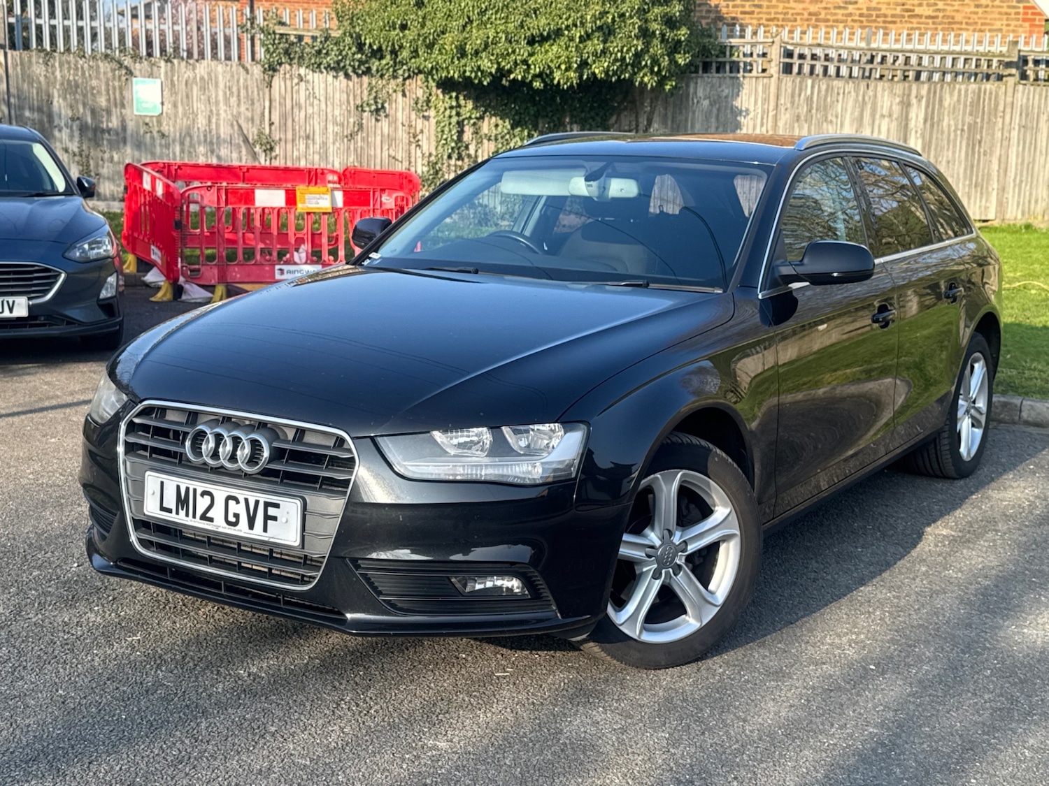 Used Audi A4 2012 for sale - 77745676: Photo 4