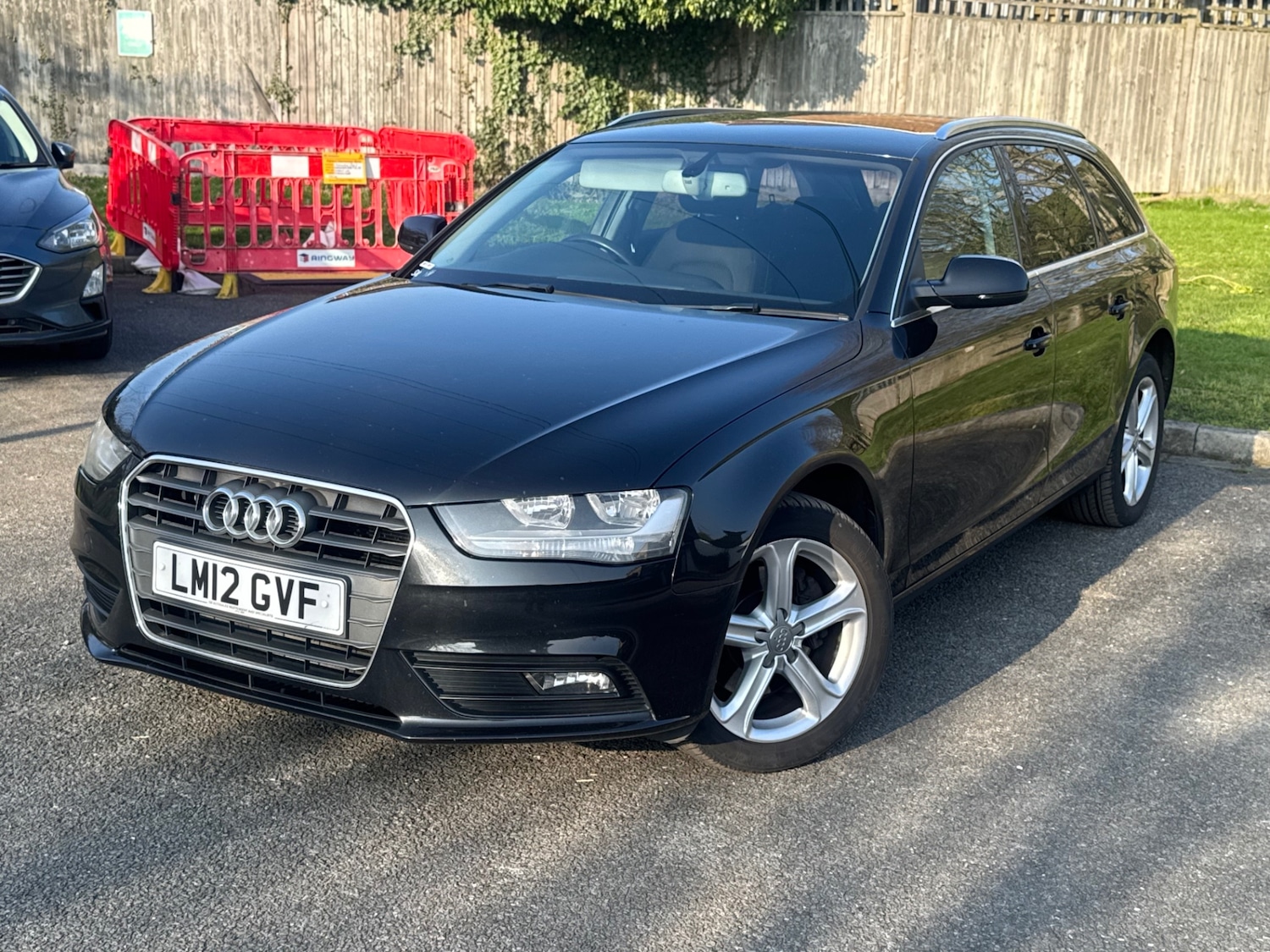 Used Audi A4 2012 for sale - 77745676: Photo 5