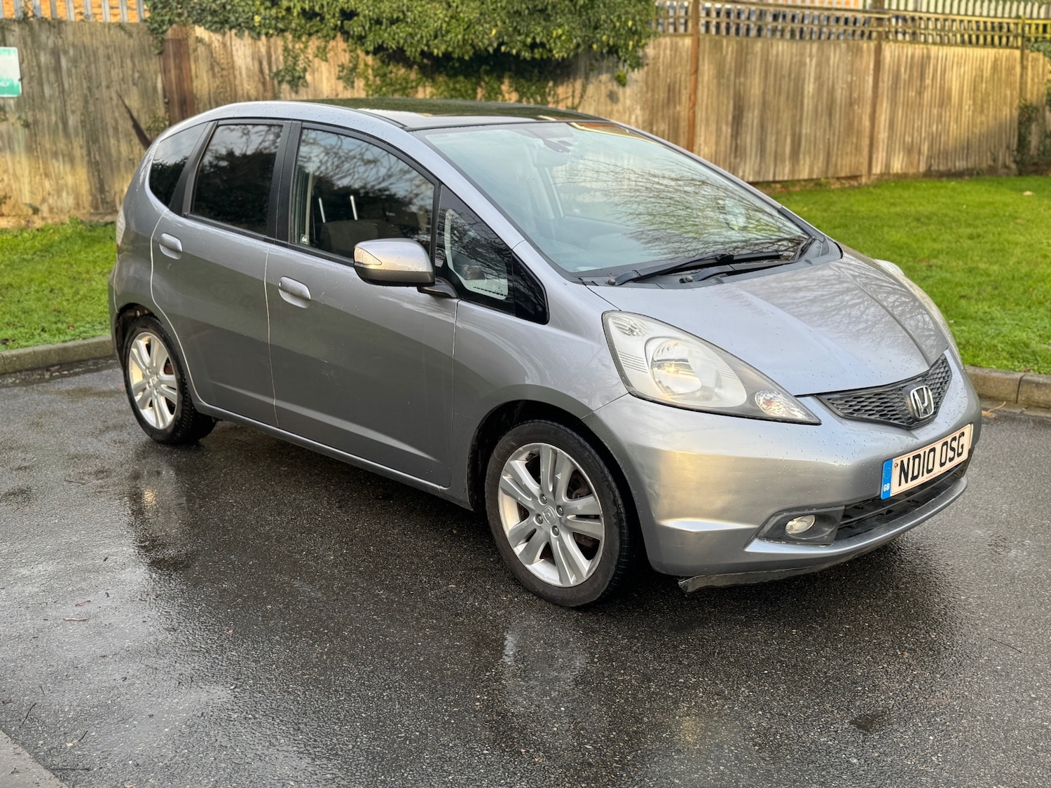 Used Honda Jazz 2010 for sale - 76845310: Photo 11