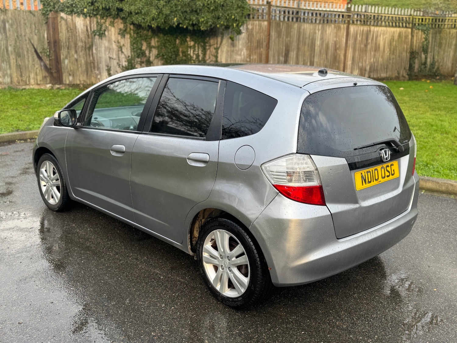 Used Honda Jazz 2010 for sale - 76845310: Photo 33