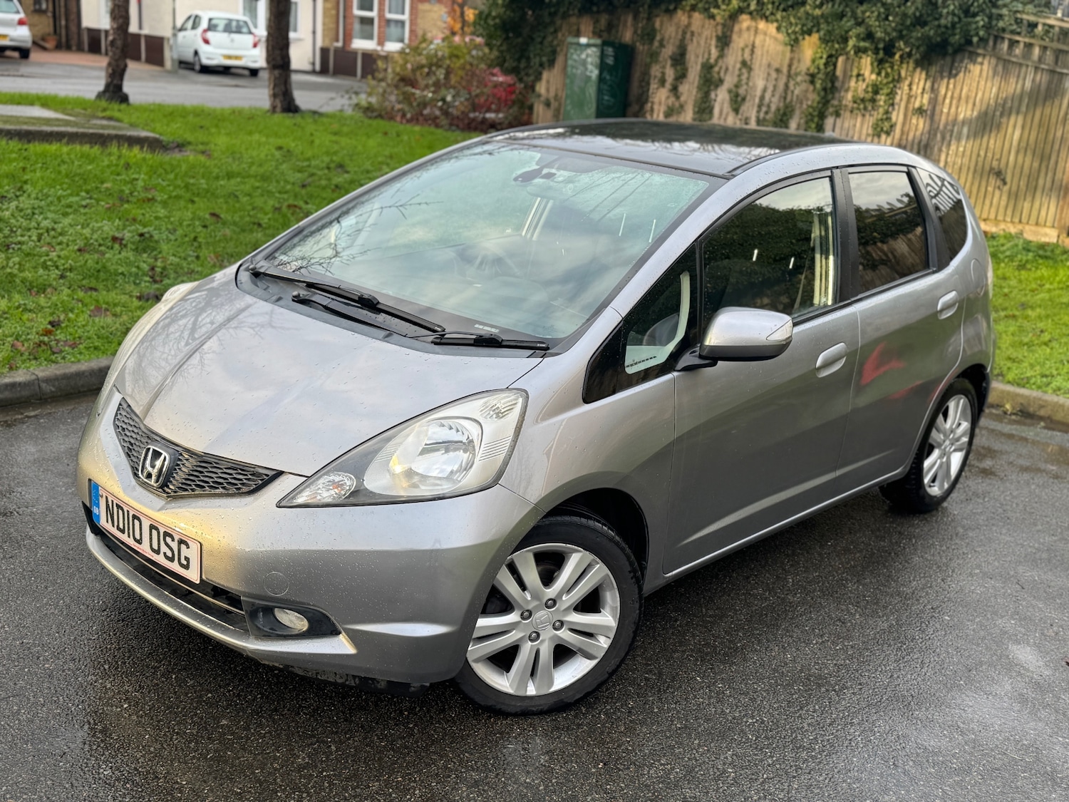 Used Honda Jazz 2010 for sale - 76845310: Photo 4