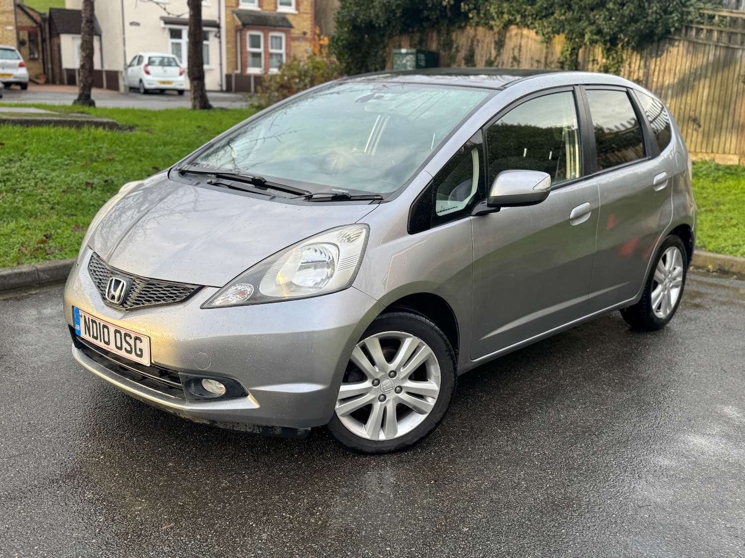 Used Honda Jazz 2010 for sale - 76845310: Photo 5