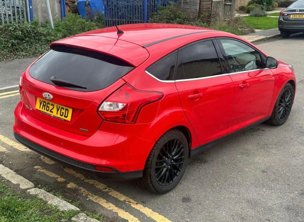 Used Ford Focus 2012 for sale - 76402924: Photo 9