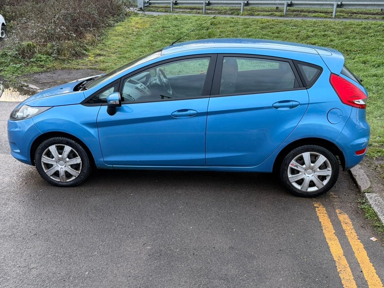 Used Ford Fiesta 2010 for sale - 77247453: Photo 9