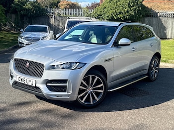 Used Jaguar F-Pace 2018 for sale - 78299222: Photo