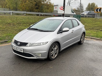 Used Honda Civic 2010 for sale - 76403119: Photo