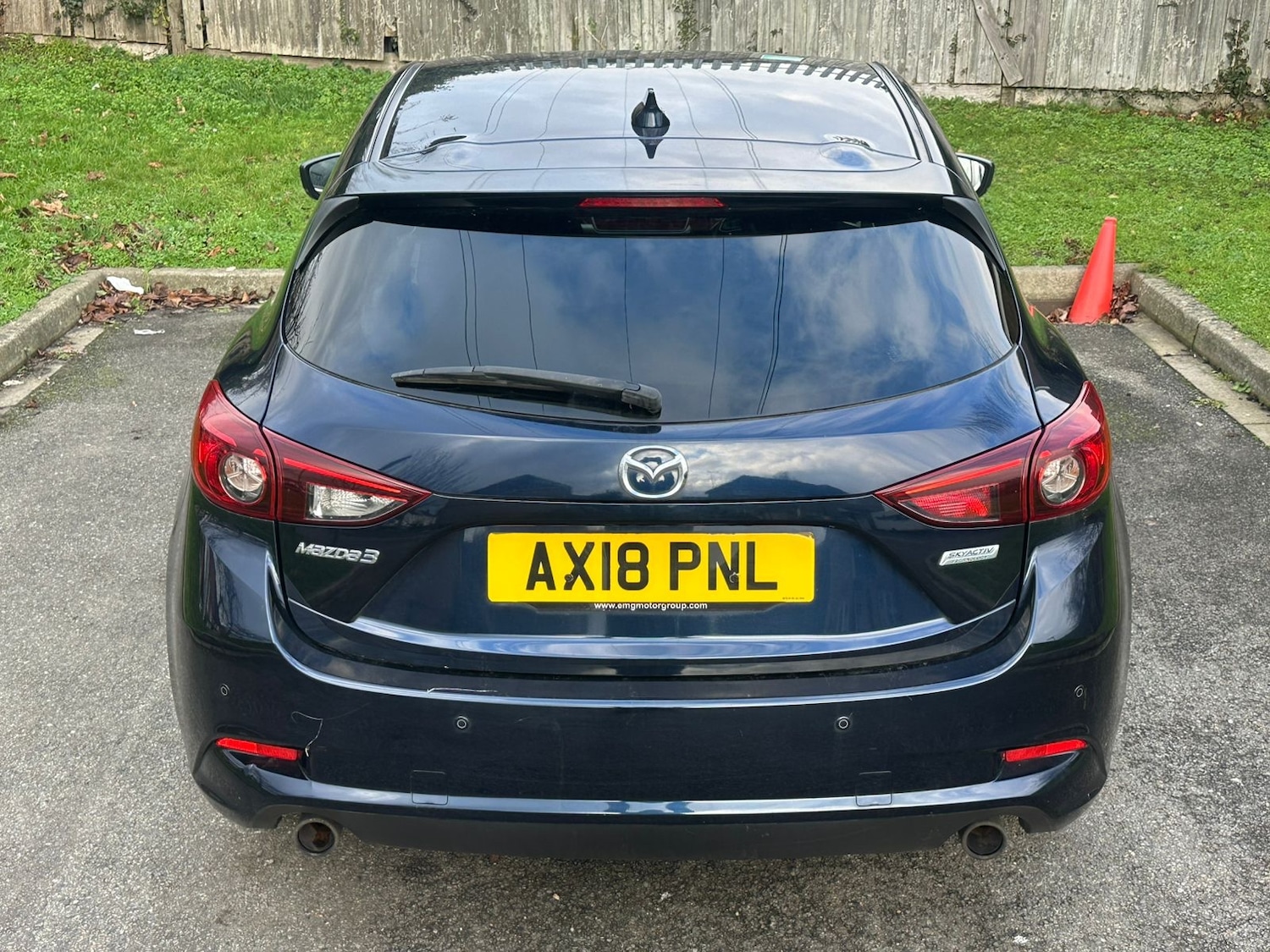 Used Mazda Mazda3 2018 for sale - 76946829: Photo 2