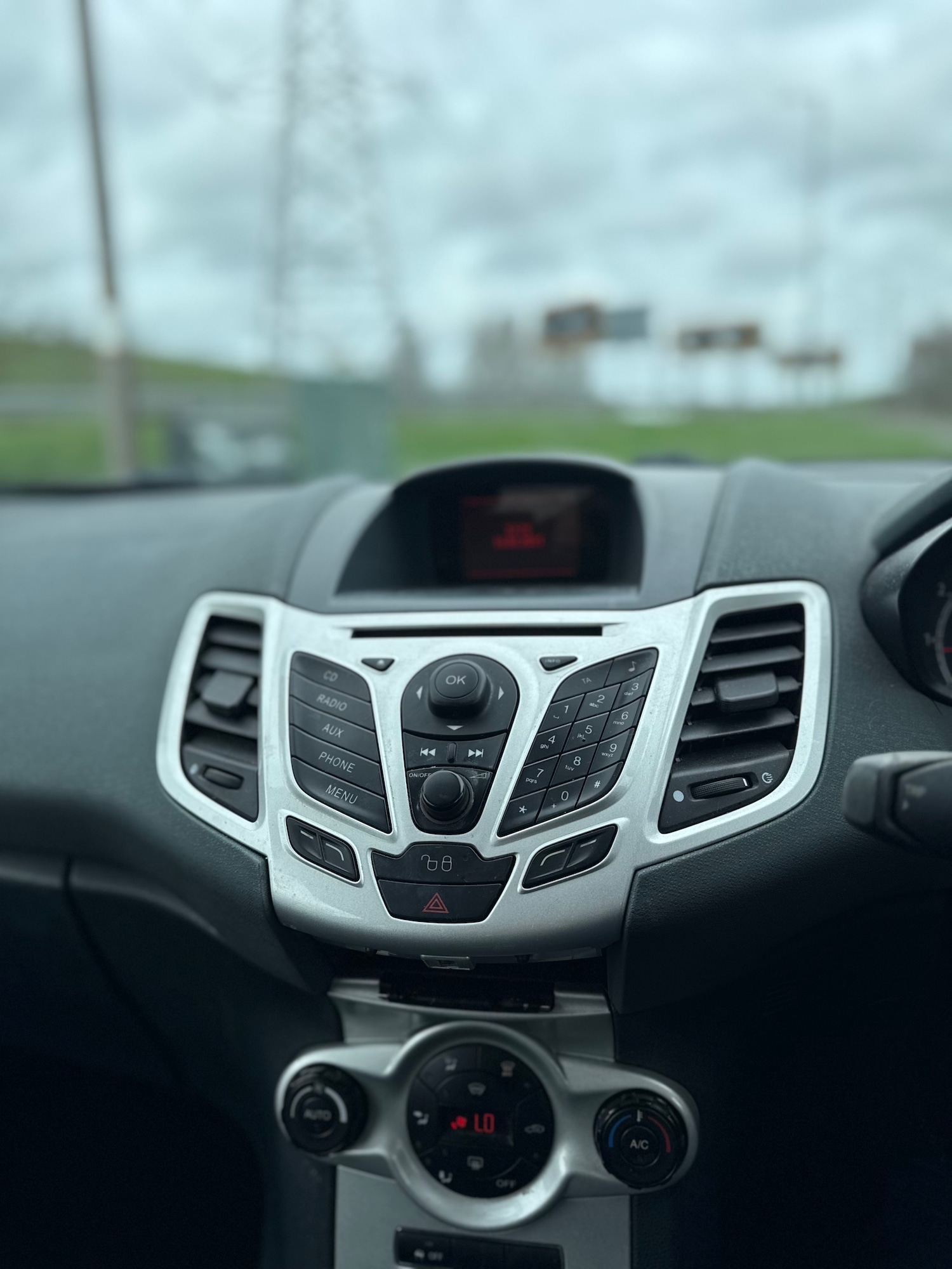 Used Ford Fiesta 2010 for sale - 77881361: Photo 6