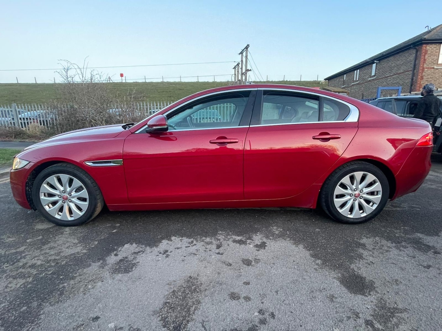Used Jaguar XE 2016 for sale - 76946147: Photo 14