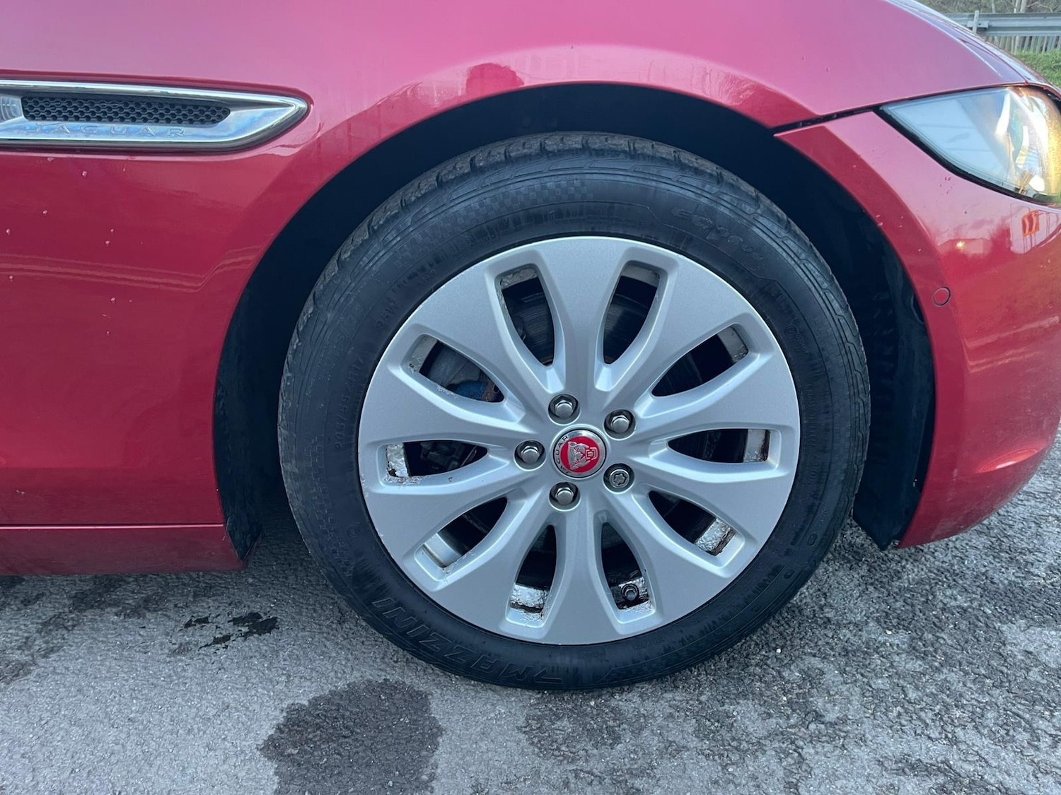 Used Jaguar XE 2016 for sale - 76946147: Photo 16