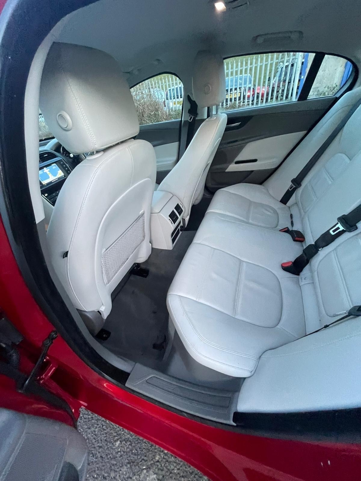 Used Jaguar XE 2016 for sale - 76946147: Photo 20