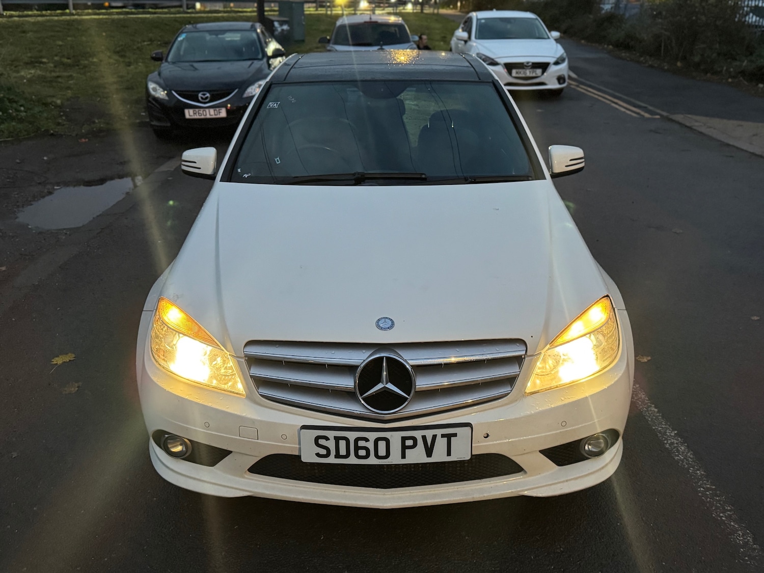 Used Mercedes-Benz C Class 2010 for sale - 76505141: Photo 2