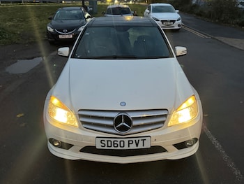Used Mercedes-Benz C Class 2010 for sale - 76505141: Photo