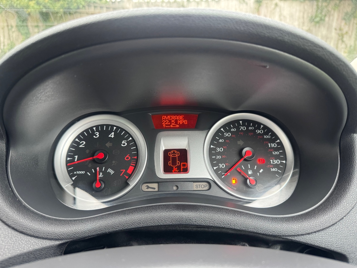 Used Renault Clio 2011 for sale - 76543090: Photo 26