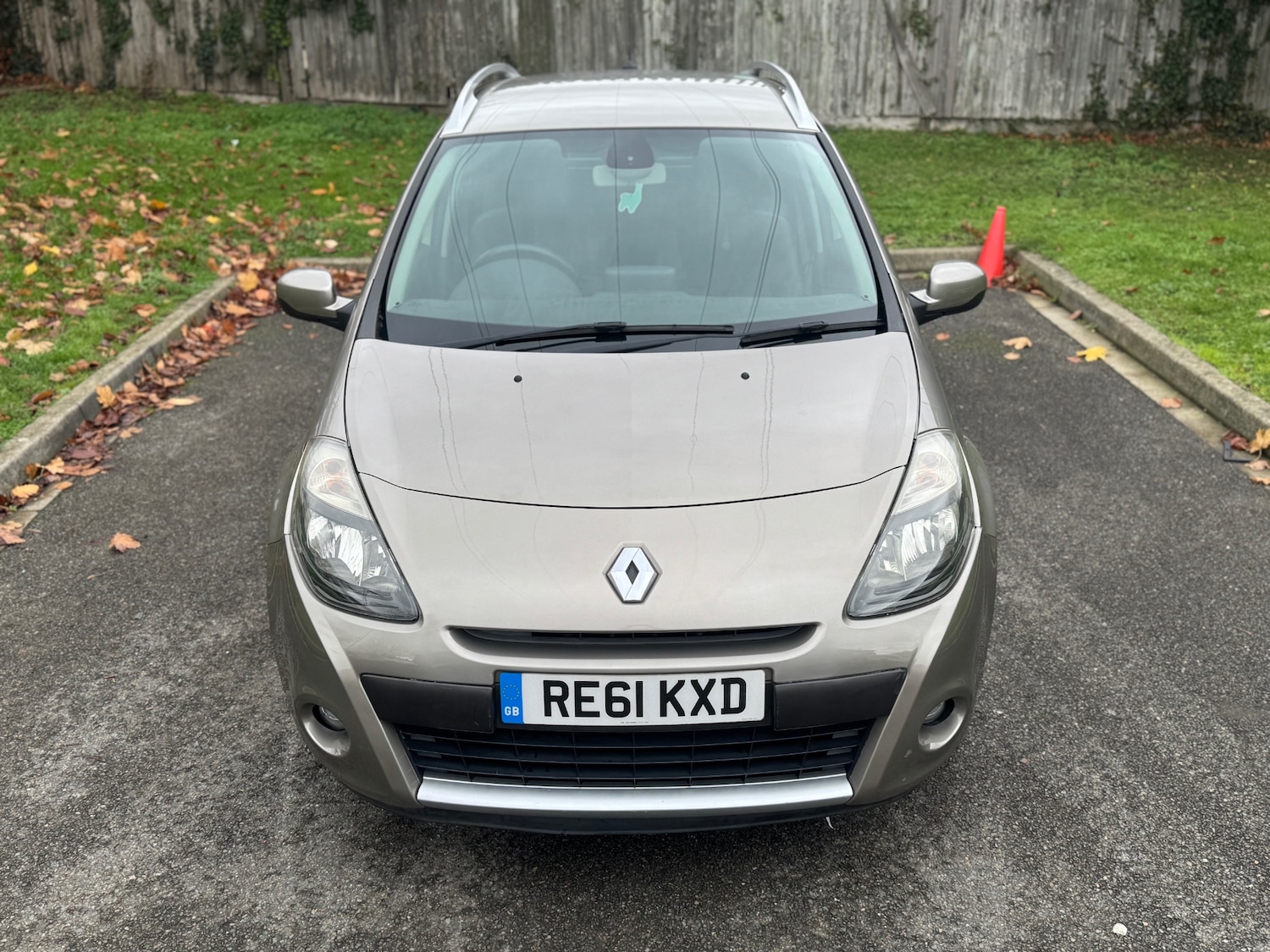 Used Renault Clio 2011 for sale - 76543090: Photo 27