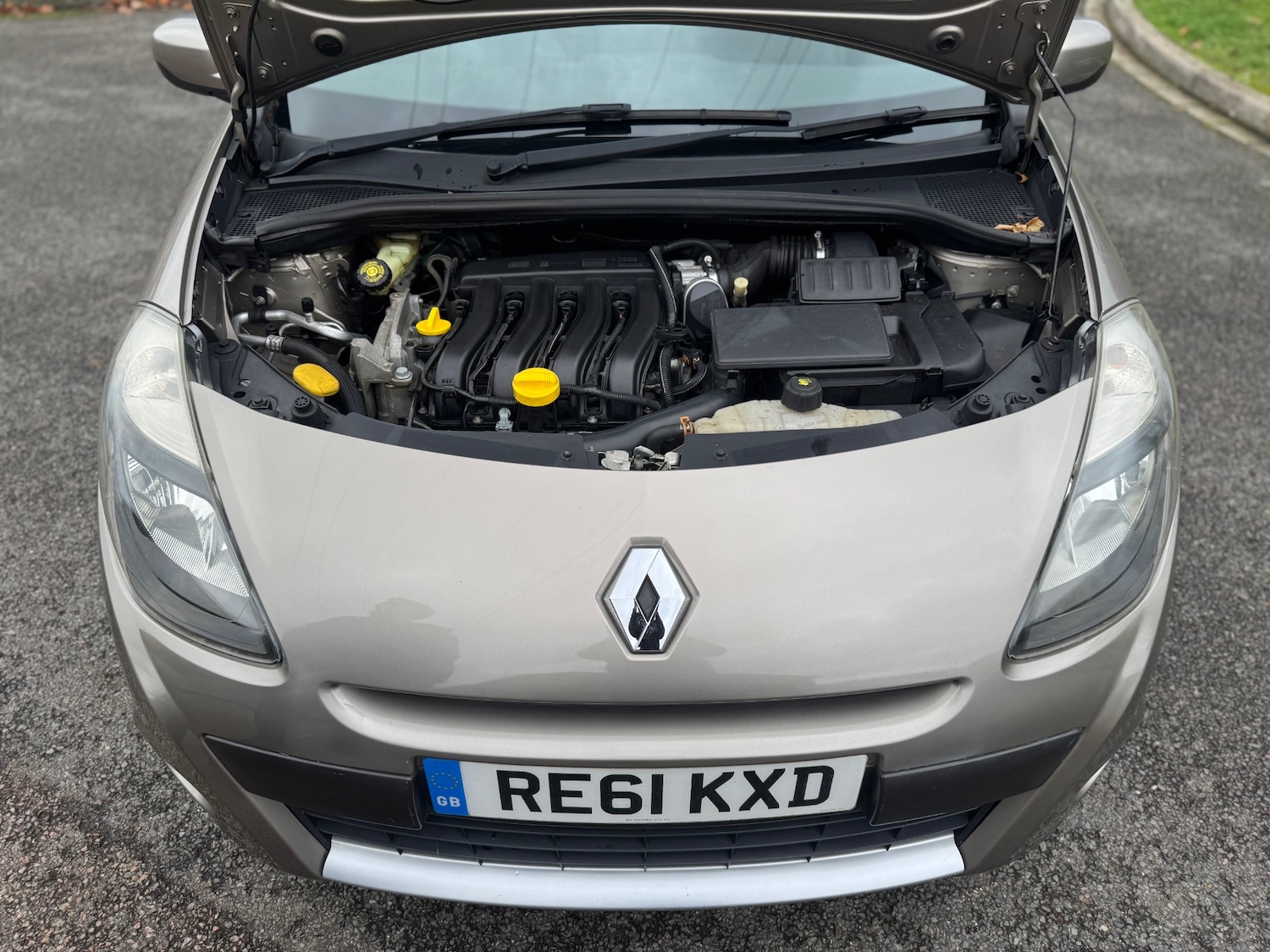 Used Renault Clio 2011 for sale - 76543090: Photo 36