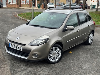Used Renault Clio 2011 for sale - 76543090: Photo