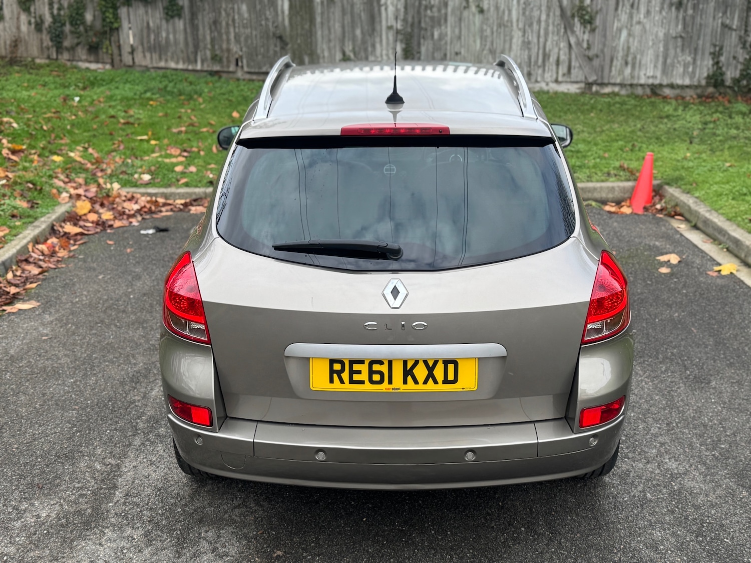 Used Renault Clio 2011 for sale - 76543090: Photo 6