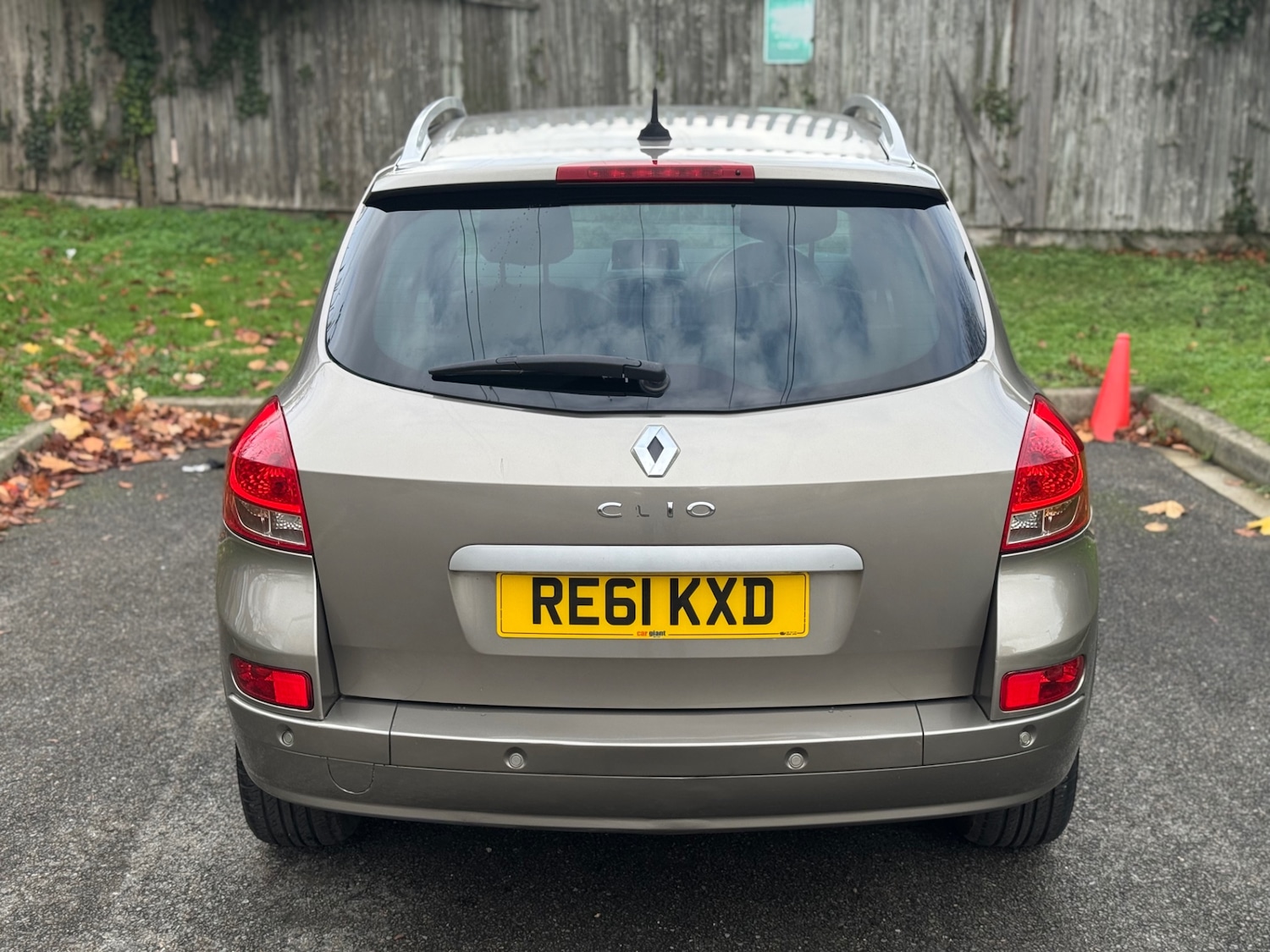 Used Renault Clio 2011 for sale - 76543090: Photo 7