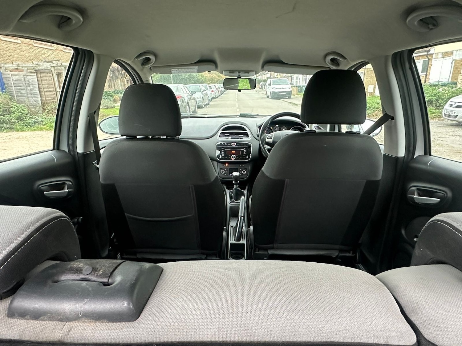 Used Fiat Punto 2012 for sale - 76218655: Photo 9