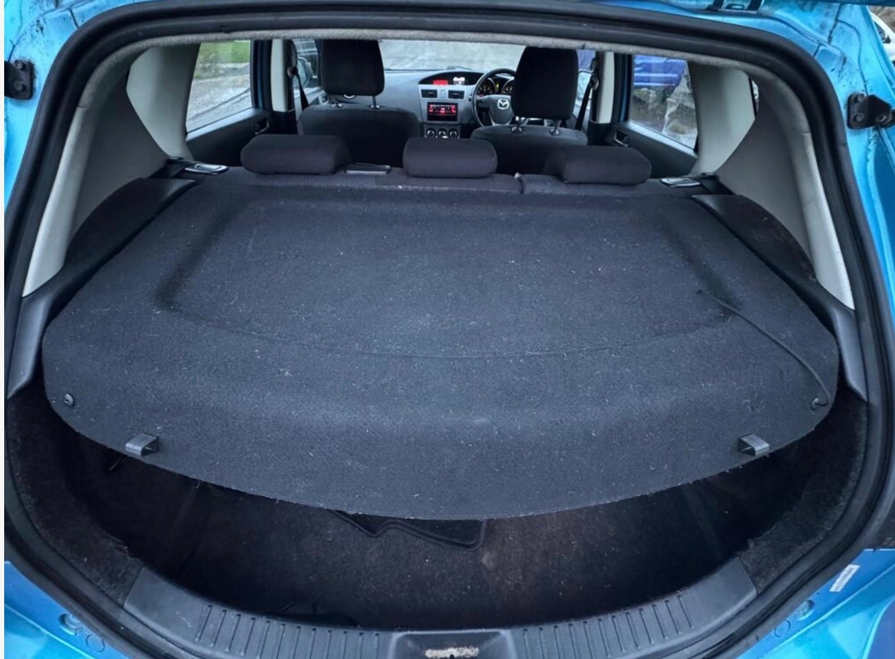 Used Mazda Mazda3 2011 for sale - 77662309: Photo 8