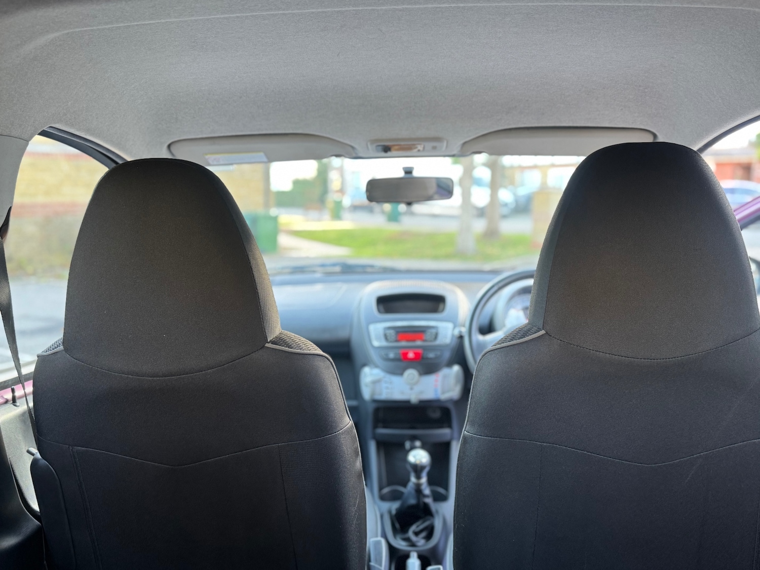 Used Peugeot 107 2012 for sale - 76198778: Photo 14