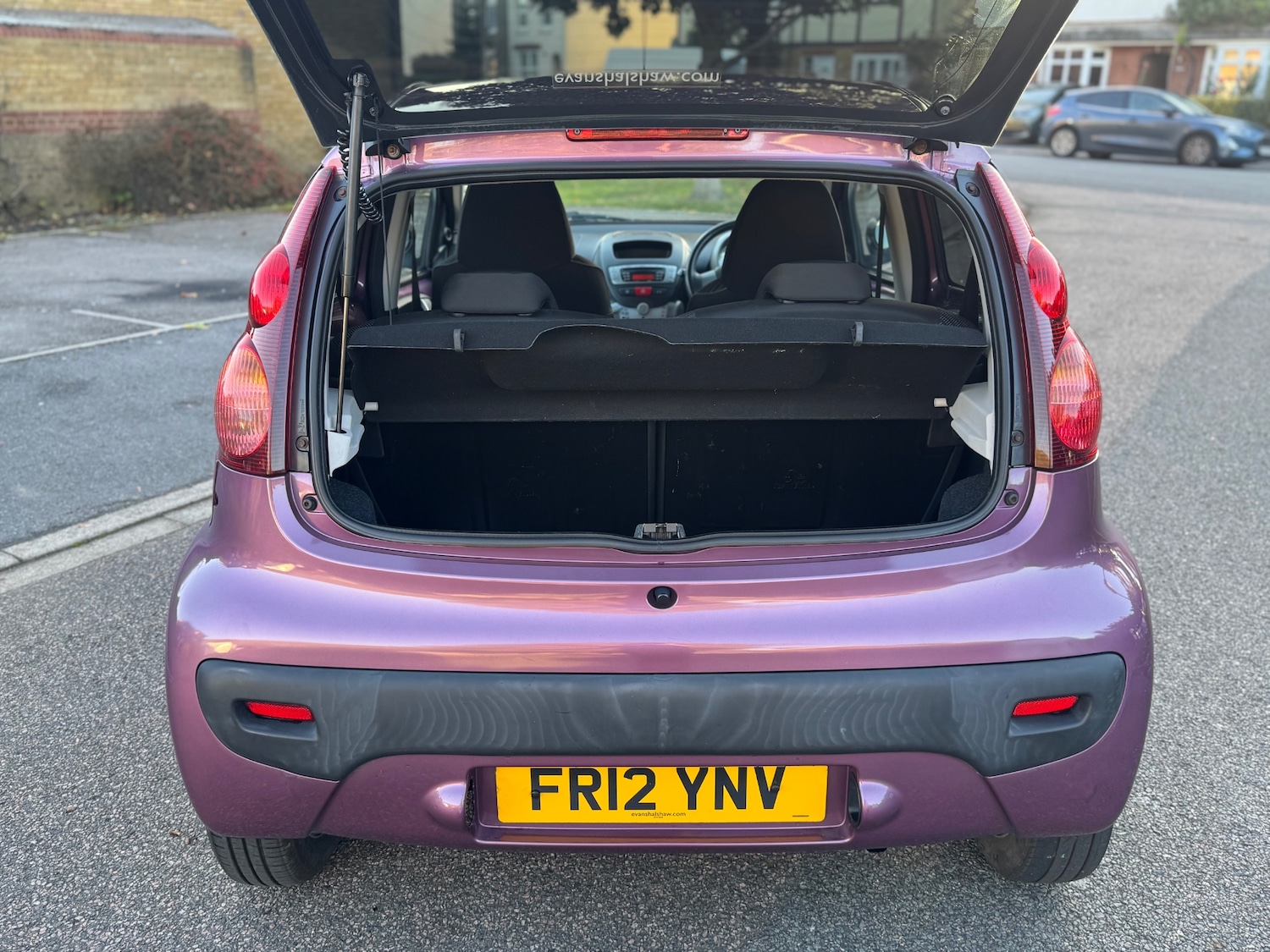 Used Peugeot 107 2012 for sale - 76198778: Photo 16