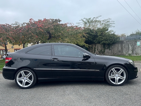 Used Mercedes-Benz CLC Class 2010 for sale - 76273198: Photo 29