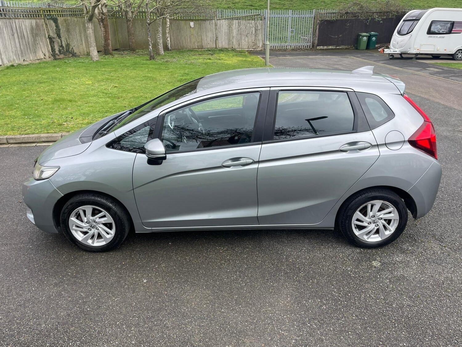 Used Honda Jazz 2017 for sale - 77701385: Photo 28