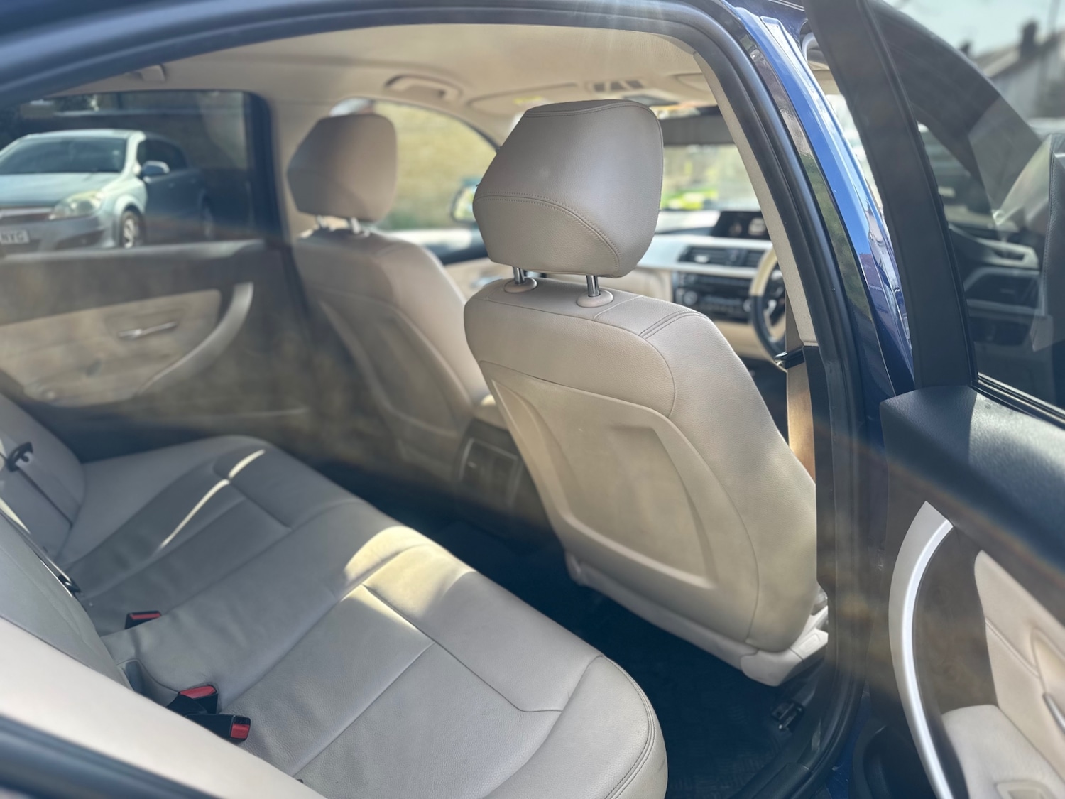 Used BMW 3 Series 2015 for sale - 77917233: Photo 40