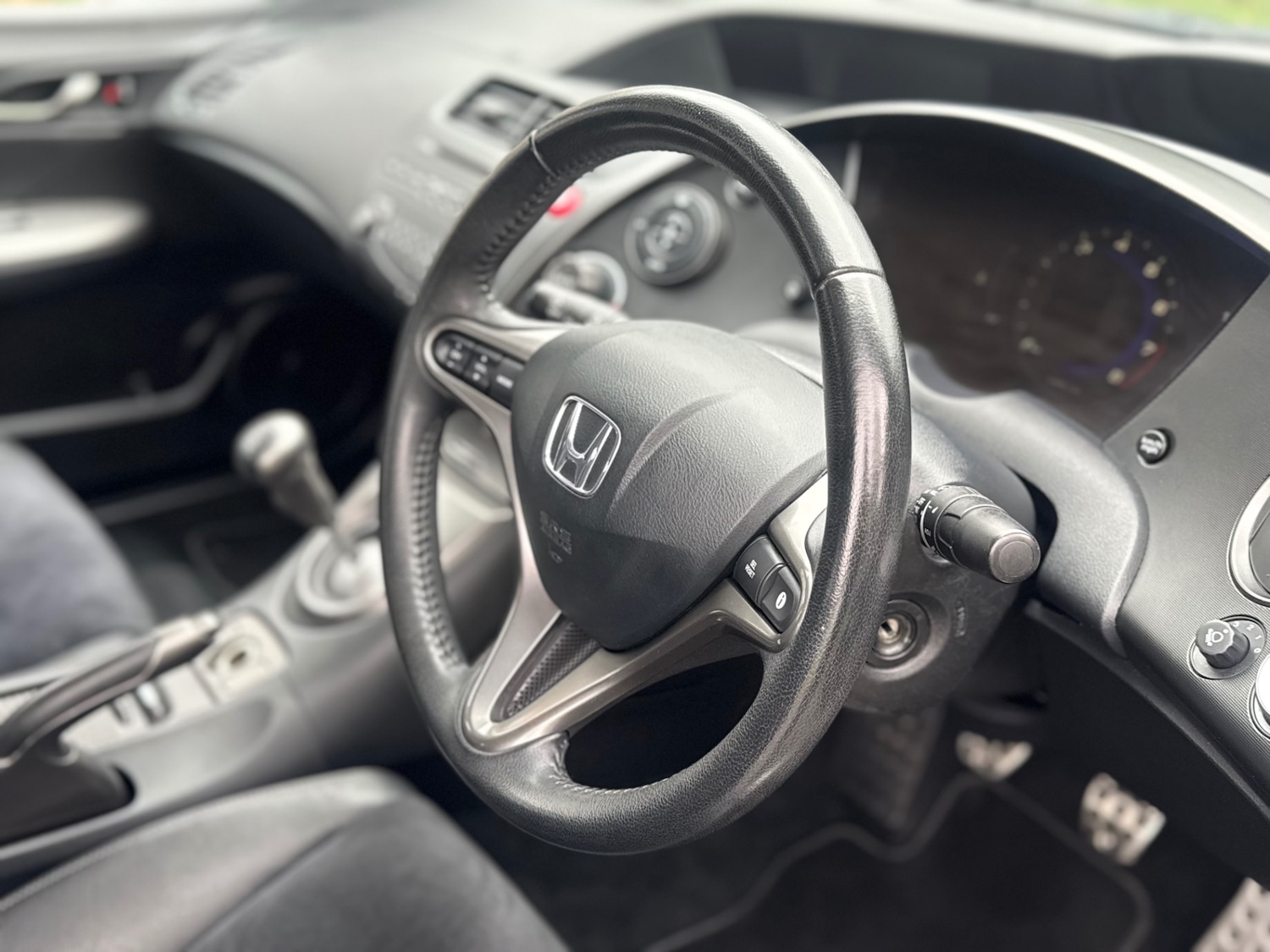 Used Honda Civic 2010 for sale - 76531832: Photo 21