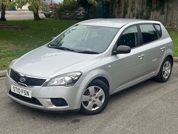 Used Kia Ceed 2010 for sale - 76008790: Photo