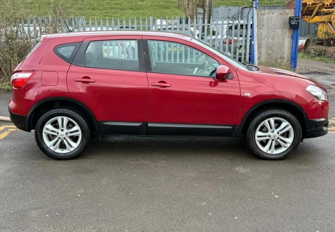 Used Nissan Qashqai 2013 for sale - 77319314: Photo 9