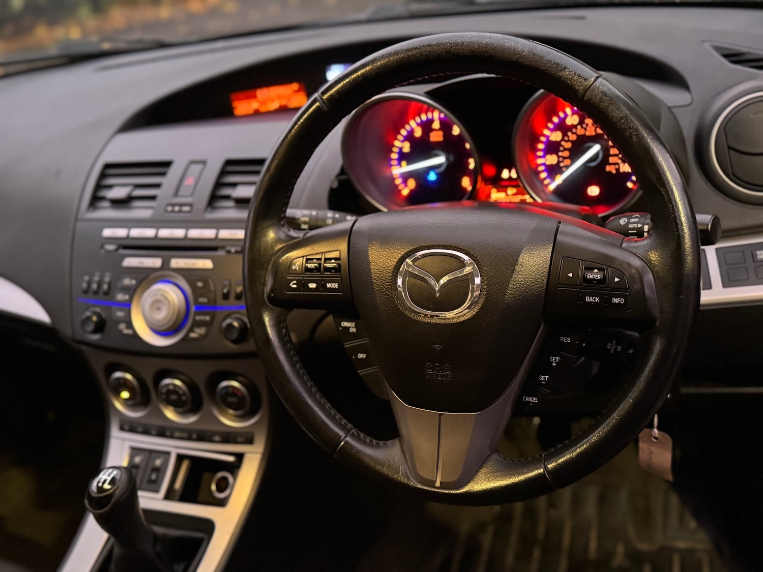 Used Mazda Mazda3 2010 for sale - 76404981: Photo 17