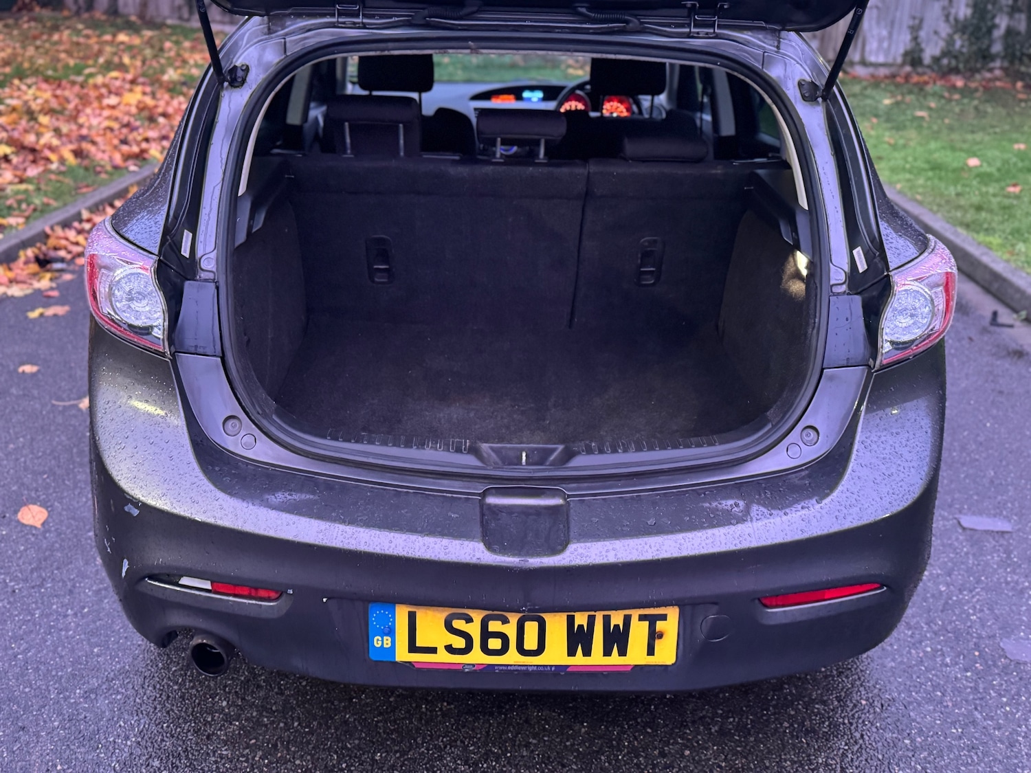 Used Mazda Mazda3 2010 for sale - 76404981: Photo 8