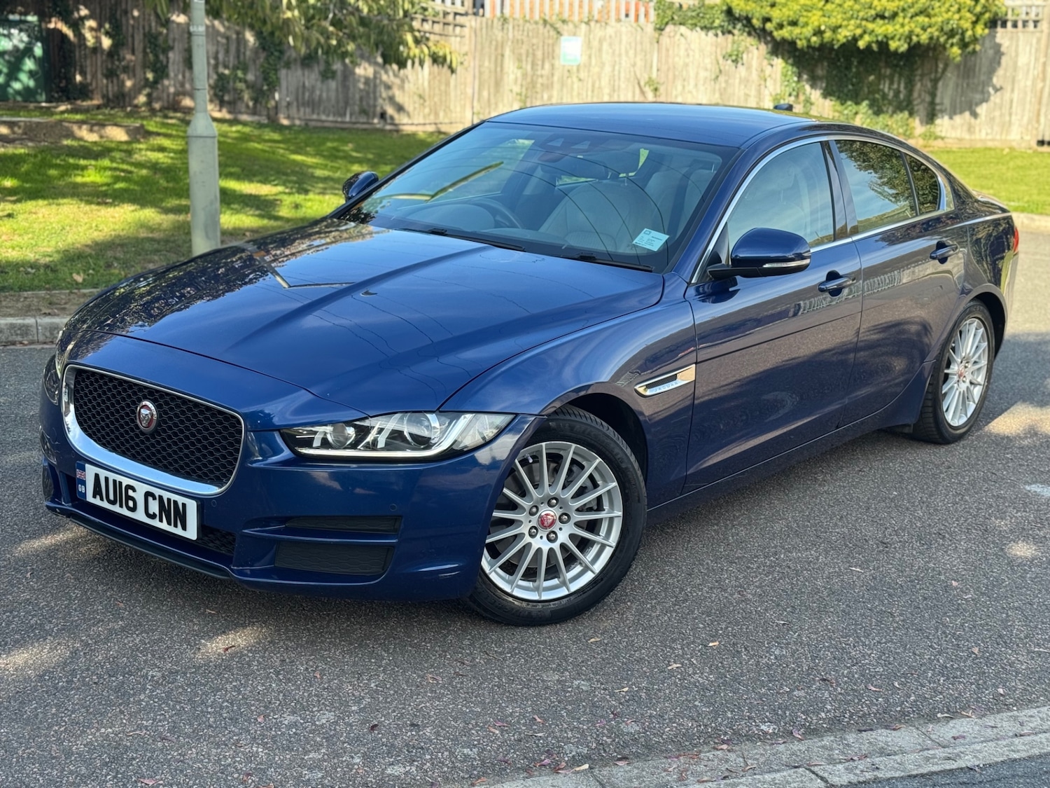 Used Jaguar XE 2016 for sale - 76018056: Photo 5