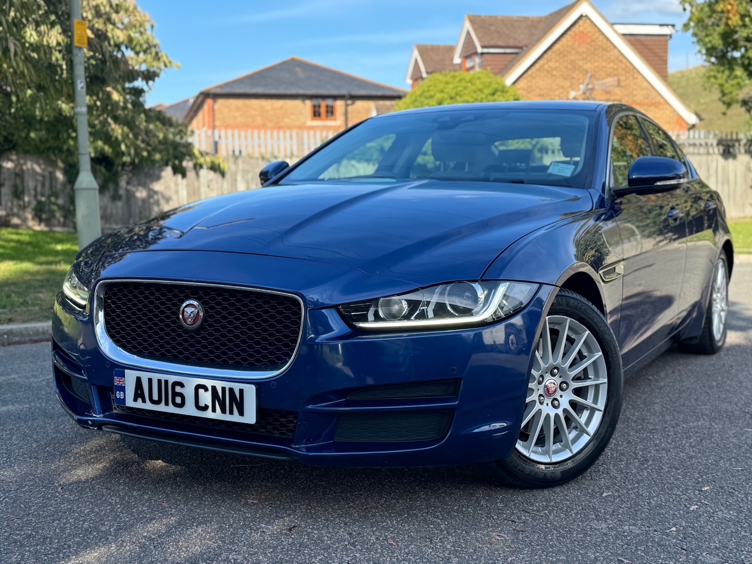 Used Jaguar XE 2016 for sale - 76018056: Photo 7