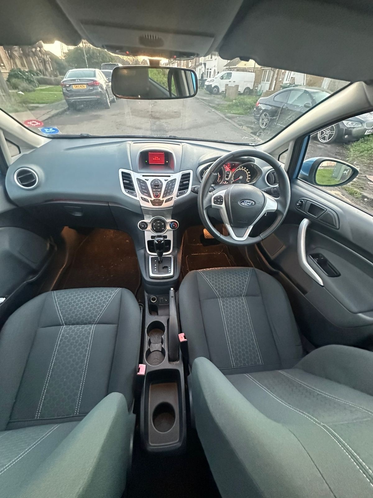 Used Ford Fiesta 2010 for sale - 77099951: Photo 4