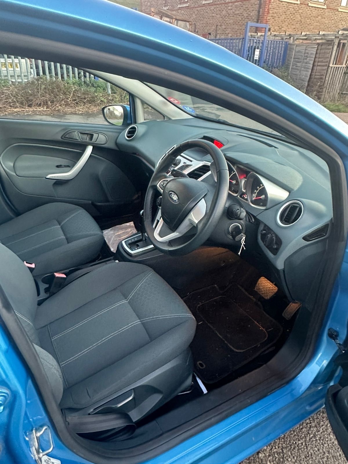 Used Ford Fiesta 2010 for sale - 77099951: Photo 7