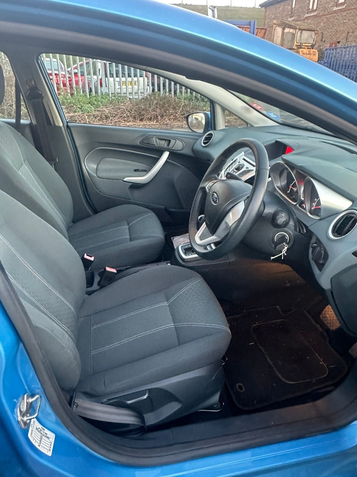 Used Ford Fiesta 2010 for sale - 77099951: Photo 9