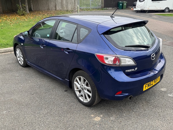 Used Mazda Mazda3 2012 for sale - 76312643: Photo 2